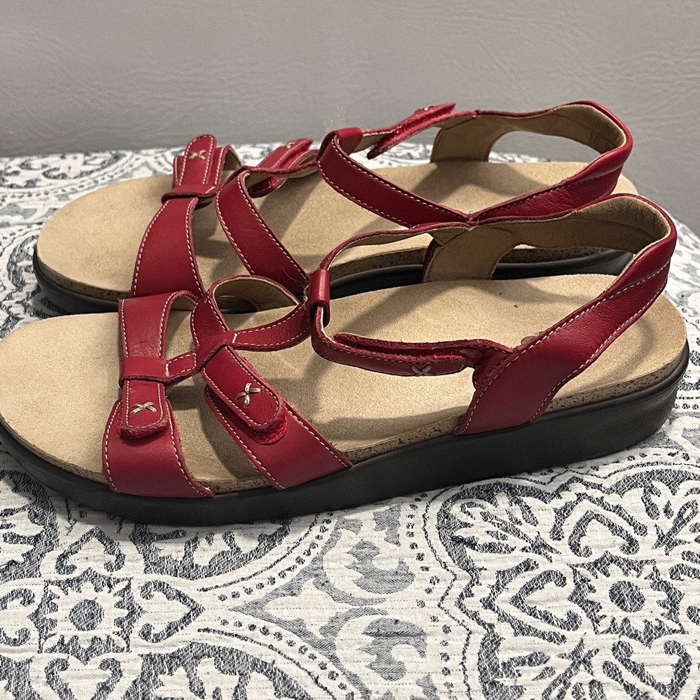 SAS Sorrento - T-Strap Red Leather Sandal size 10 - Picture 10 of 10